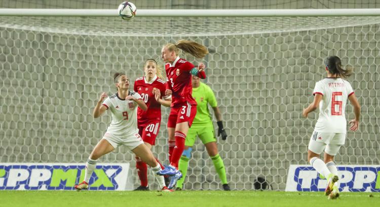 Hétgólos vereséget szenvedett a magyar női labdarúgó-válogatott
