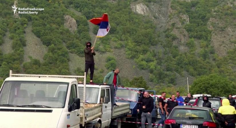 Szerb blokád a koszovói határon