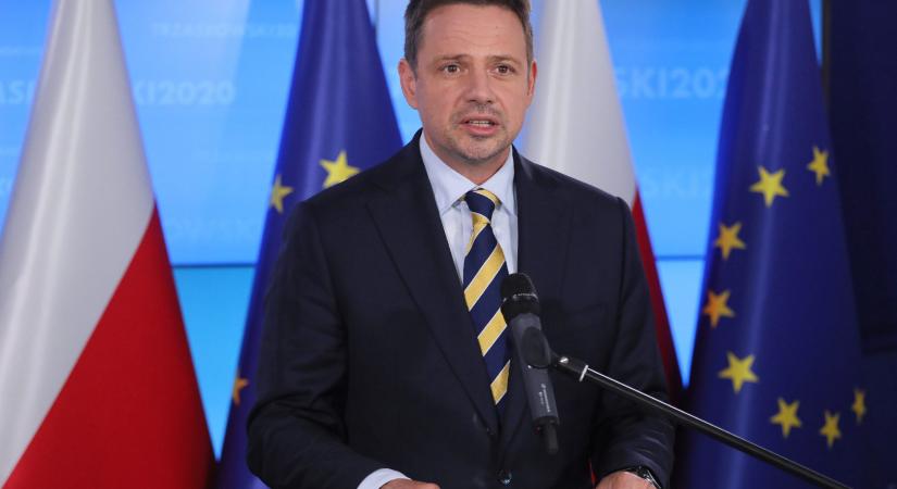 Varsó főpolgármestere: Orbán Viktor forgatókönyvét másolják Lengyelországban