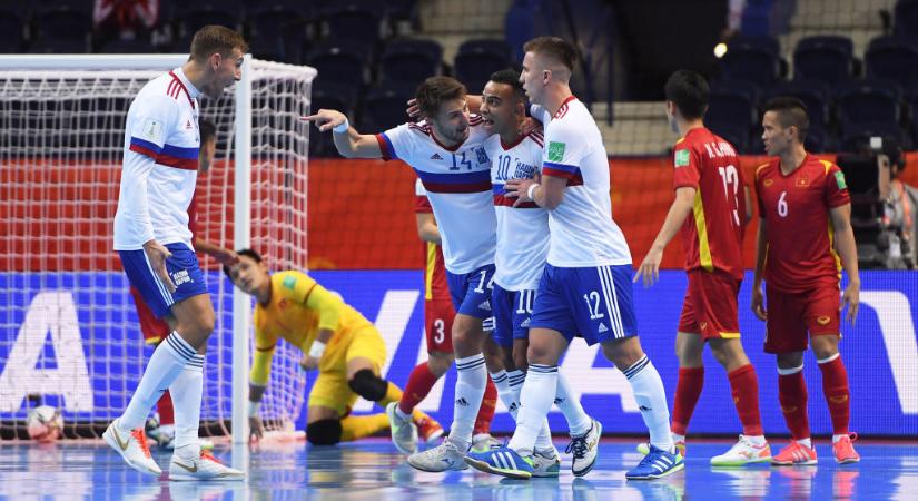 Futsal-vb: Oroszország és Marokkó is a legjobb nyolcban