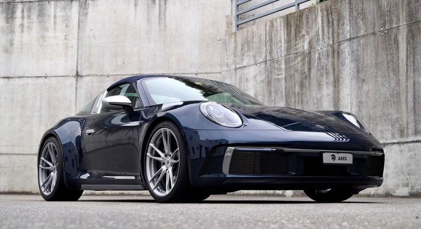 Olasz stúdió szabta át a Porsche 911 dizájnját