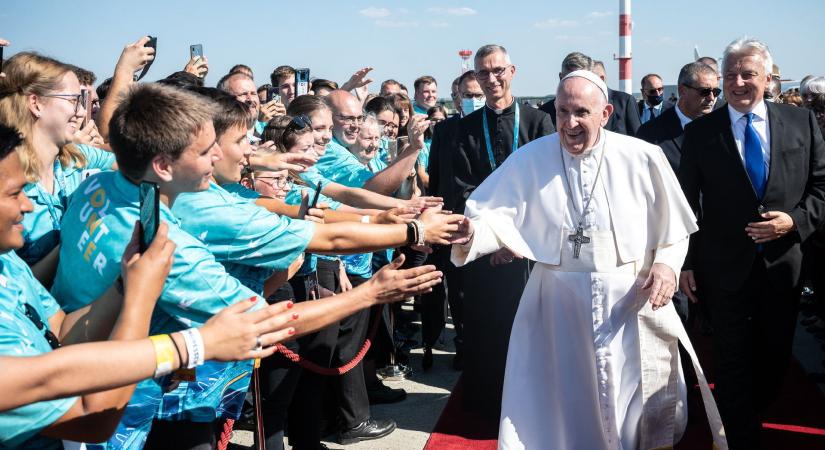 Több egyházi vezető is elkapta a koronavírust a pápalátogatáson