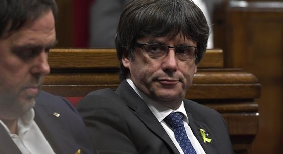 Egy 2019-es elfogatóparancs alapján vették őrizetbe a volt katalán elnököt