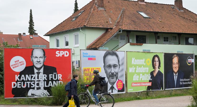 Most dől el, ki jöhet Merkel után, pártja történelmi mélypontra számíthat