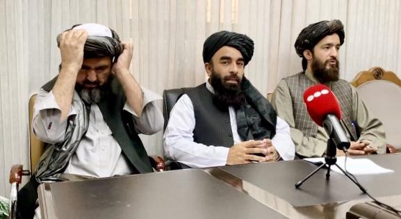 Betiltották a szakállak leborotválását a tálibok