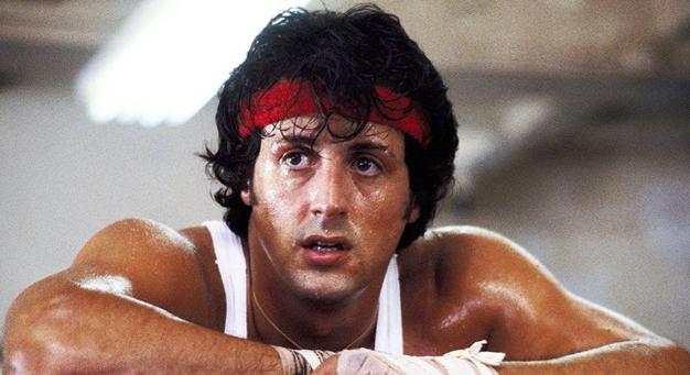 Soha nem fogod kitalálni, ki segített Sylvester Stallonenak megírni a Rockyt