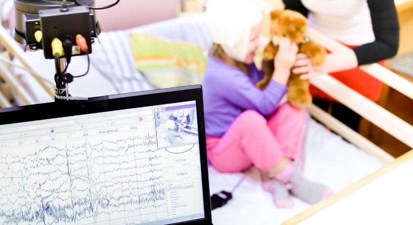 Epilepszia gyermekkorban: gyógyszeres és sebészi terápiák