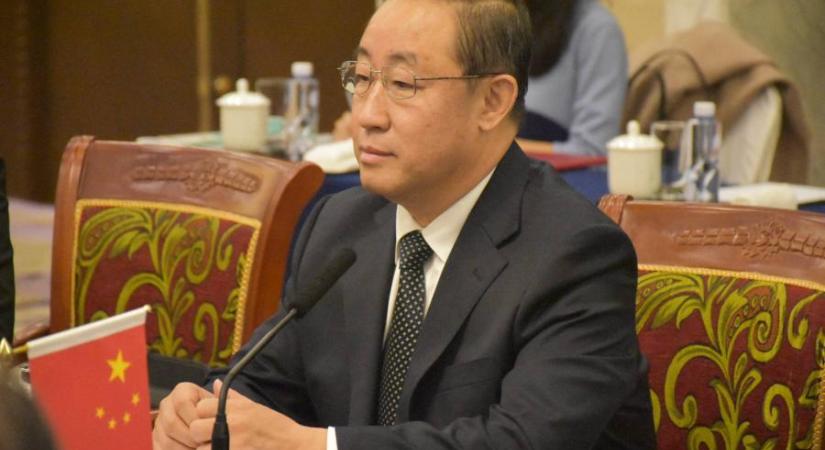 Korrupció miatt lecsukták a volt kínai igazságügyminisztert