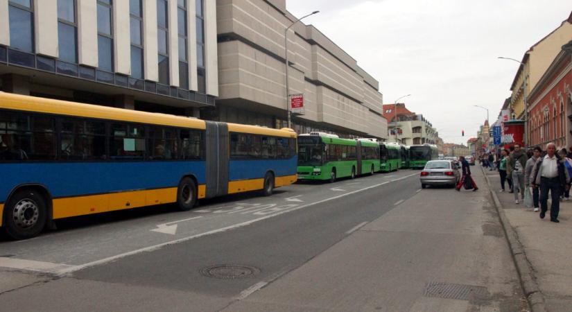 A pécsi Fidesz kiakadt a Tüke Buszra, de nem a Volvo-gate, hanem egy 10 milliós ügylet miatt