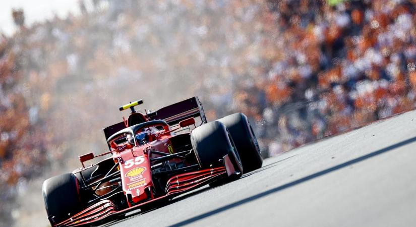 F1: motorcsere miatt Sainznak utolsóként kell rajtolnia