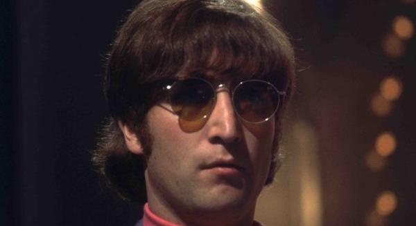 Ezek voltak John Lennon utolsó szavai
