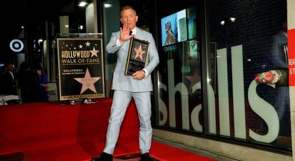 Daniel Craig csillagot kapott Hollywoodban