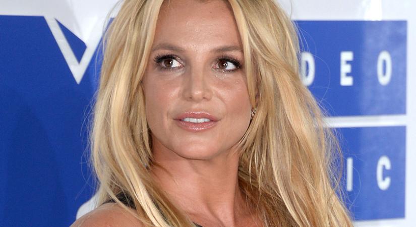 Britney Spears fiai nagyon megnőttek: friss fotókon a 16 éves Preston és a 15 éves Jayden
