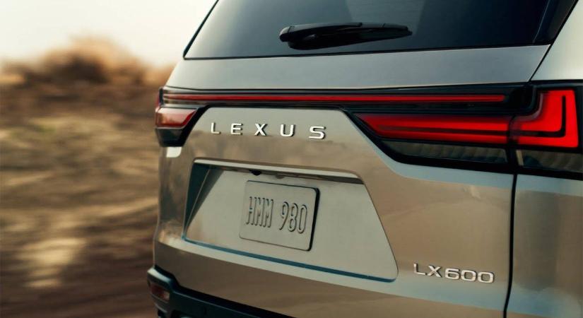 Itt a legnagyobb Lexus előzetese