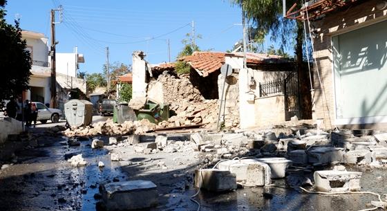 Erős földrengés volt Krétánál, cunamiriadót adtak ki