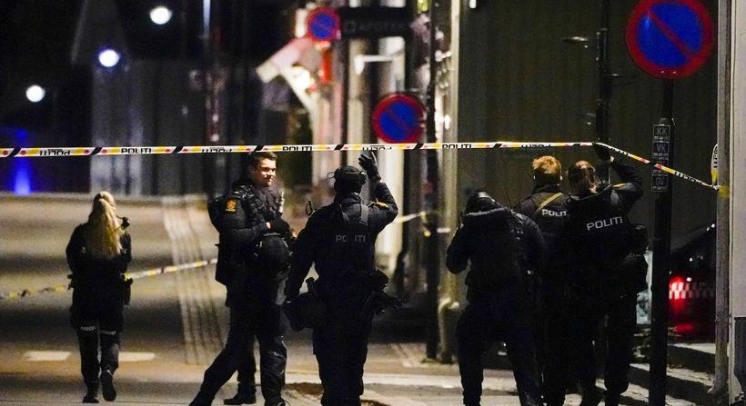 Íjjal gyilkolt egy férfi a norvégiai Kongsbergben, több halott és sebesült