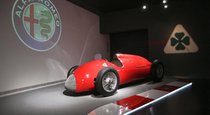 "Évi százezer ember fizet azért, hogy megnézhesse a reklámunkat": az Alfa Romeo múzeum