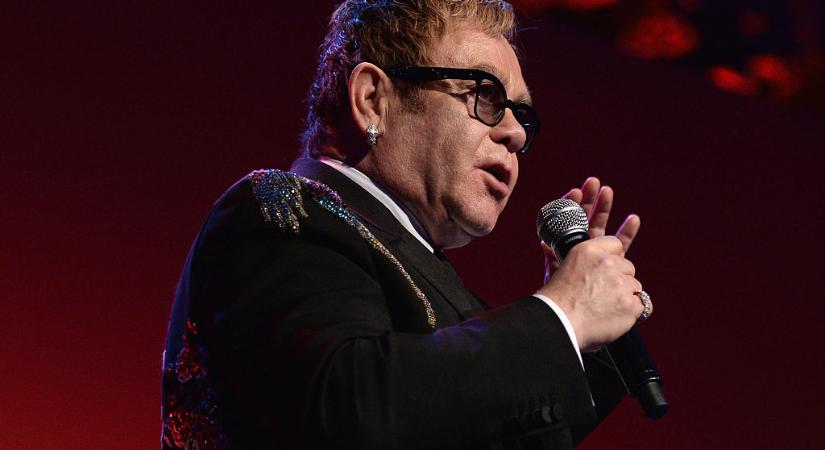 Elképesztő rekordot döntött meg Elton John