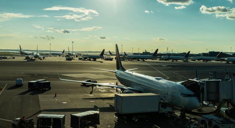 Pár éven belül akár 4-5 komolyabb reptere is lehet az országnak