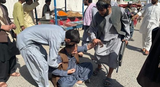 Öngyilkos merénylő robbanthatott Afganisztánban, sok a halott