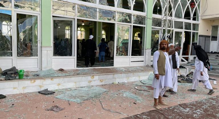 Pokolgéppel robbantottak egy afganisztáni mecsetben