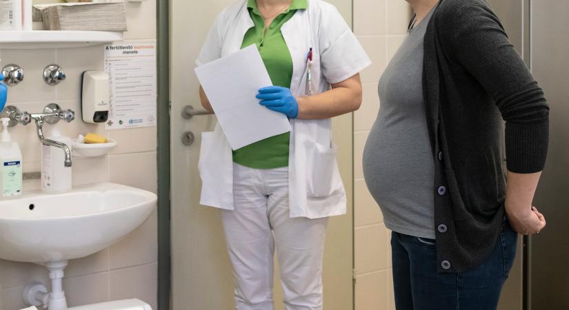 Az Emmi vizsgálatot indított, hogy az epesavszintmérés bekerüljön-e a szülészet-nőgyógyászati protokollba