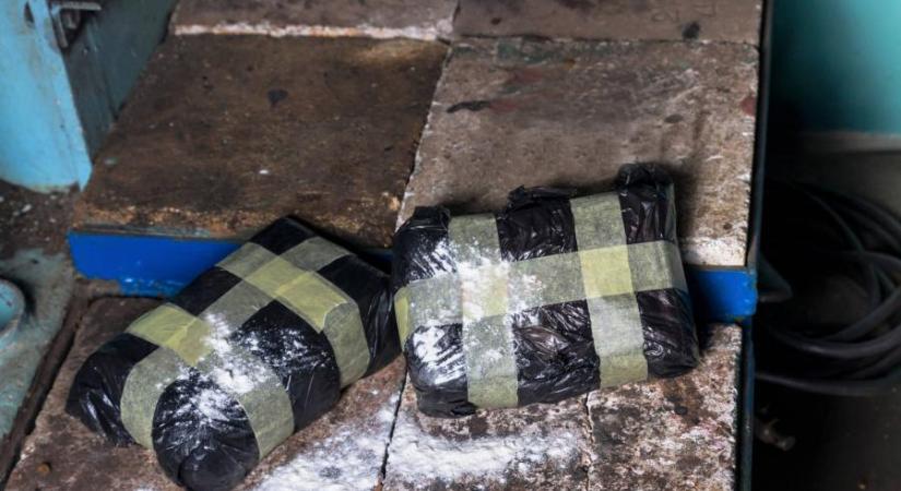 Csaknem fél tonna heroint foglaltak le az ausztrál hatóságok