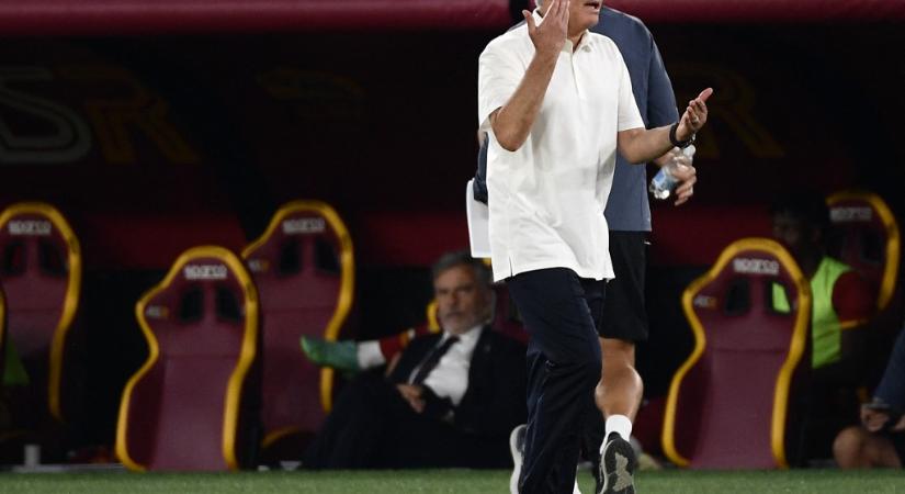 Mourinho elégedetlen Rómában, a Barcelona focistáját akarja megszerezni