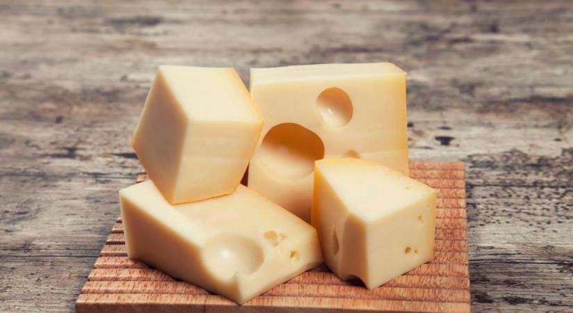Egy év is kevés rá, hogy szétrágják a világ legkeményebb sajtját