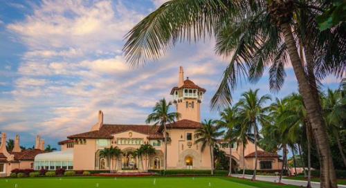 Benézhetünk Donald Trump egyik rezidenciájába: ilyen belülről a floridai Mar-a-Lago