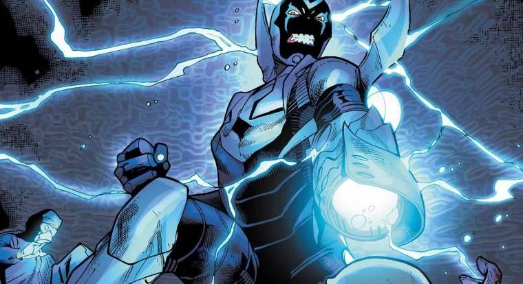 Ilyen jelmezben lesz a DC új hőse, Blue Beetle