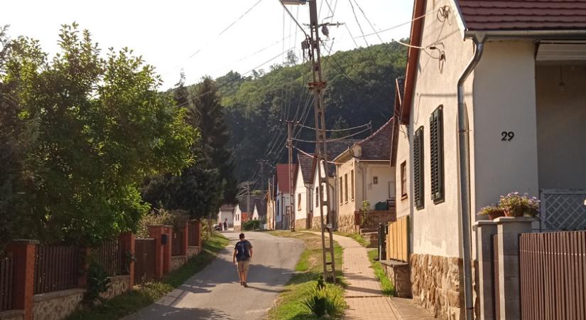 Mesébe illenének takaros utcáik: 8 gyönyörű sváb település itthon, ahol teljes béke és nyugalom vár