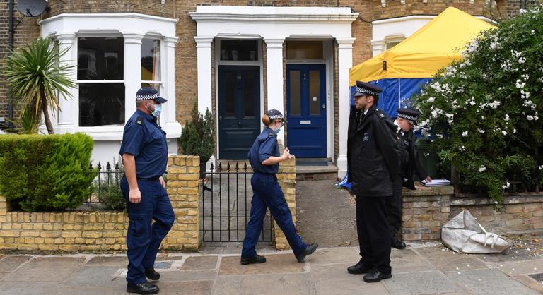 Megdöbbent az apa, hogy a fiát gyanúsítják a brit képviselő megölésével