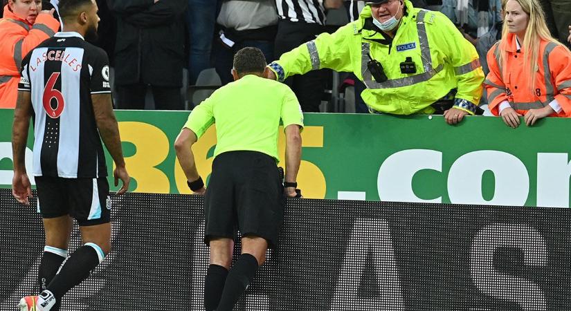 PL: egy néző rosszul lett, félbeszakadt a Newcastle–Tottenham