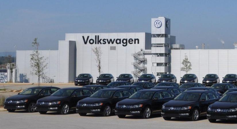 Több tízezer állás kerülhet veszélybe a VolksWagennél