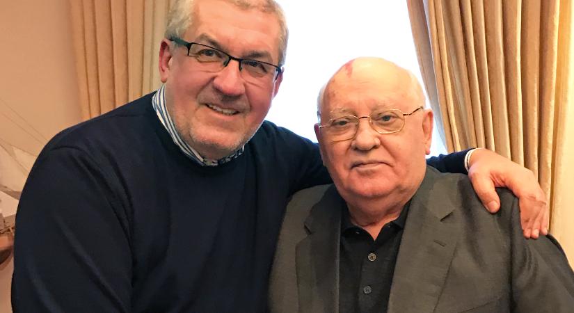 Két évtizedes barátság fűzi Gorbacsovhoz Zolcer Jánost