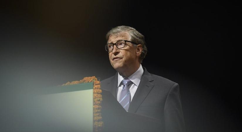 Újabb kellemetlen dolgok derültek ki Bill Gates munkahelyi flörtjeiről