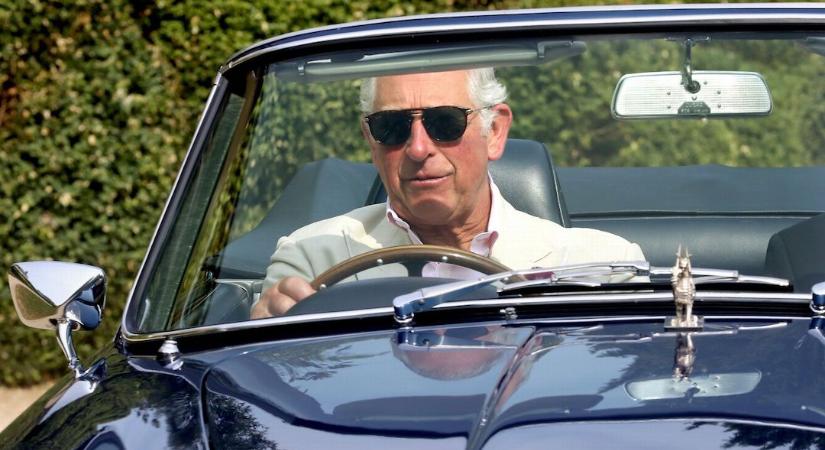 Károly herceg 51 éves Aston Martinja angol borral és sajttal működik