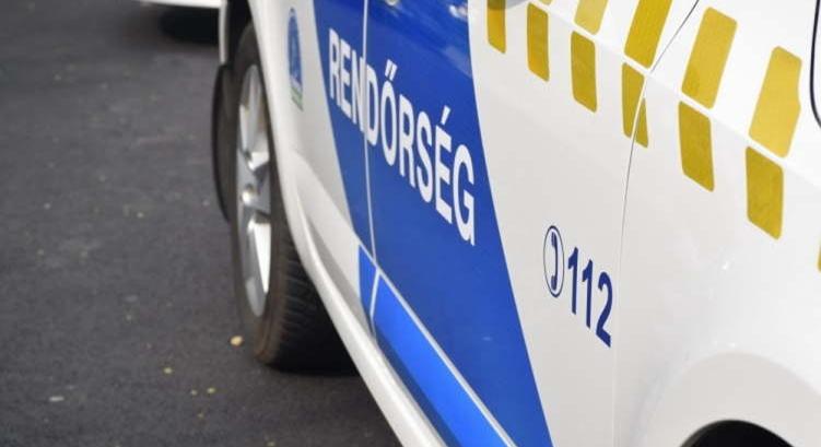 Összeütközött egy teherautó és egy személyautó Budaörsön, egy ember életét vesztette