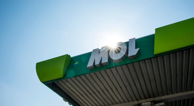 A Mol 9 milliárd forintból bővítette csurgói telephelyét