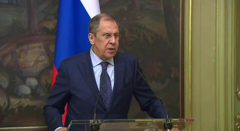 Lavrov a tények elferdítésével vádolta meg Kulebát a „normandiai” találkozó kapcsán