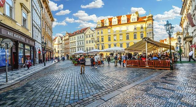 A cseh kormány szigorította a járvány elleni óvintézkedéseket
