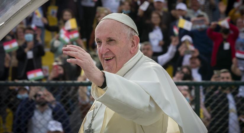 Ferenc pápa a menedékkérők visszaküldése ellen szólalt fel
