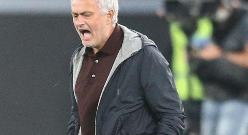 Serie A: Mourinho „megőrült”, majd kiállították – videó