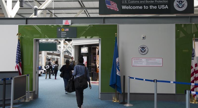 Újabb beutazási részletszabályokat ismertetett az USA