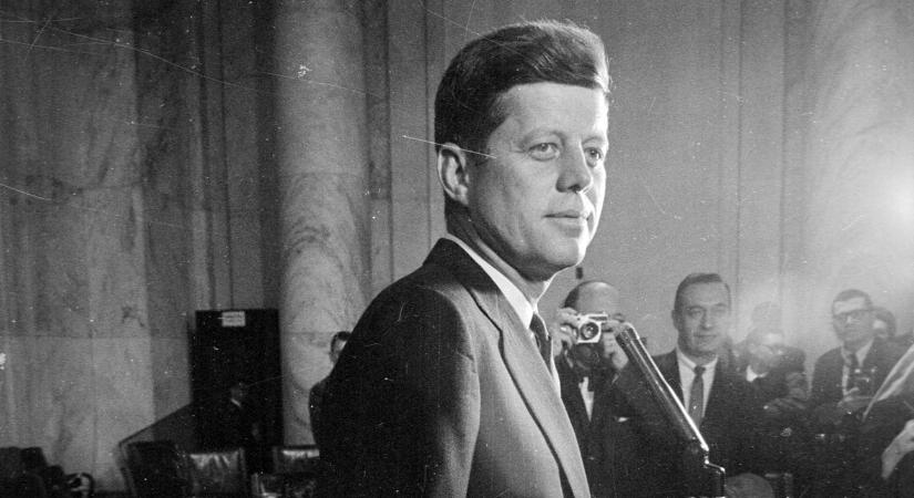 Kennedy hozzátartozói: Biden hozza nyilvánosságra az elnökgyilkosság még titkosított dokumentumait!