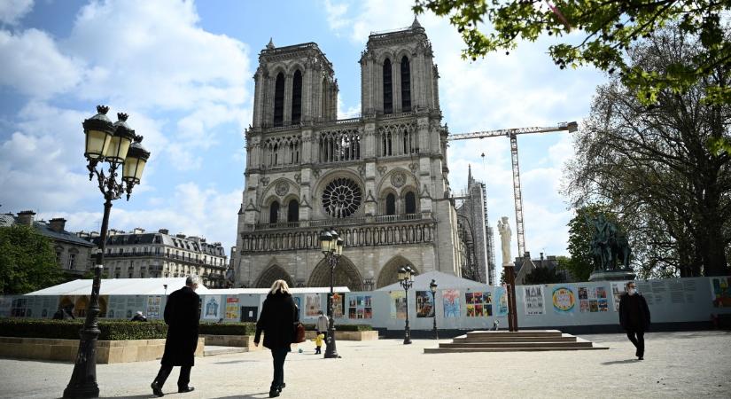 Mi lesz a Notre-Dame-mal?