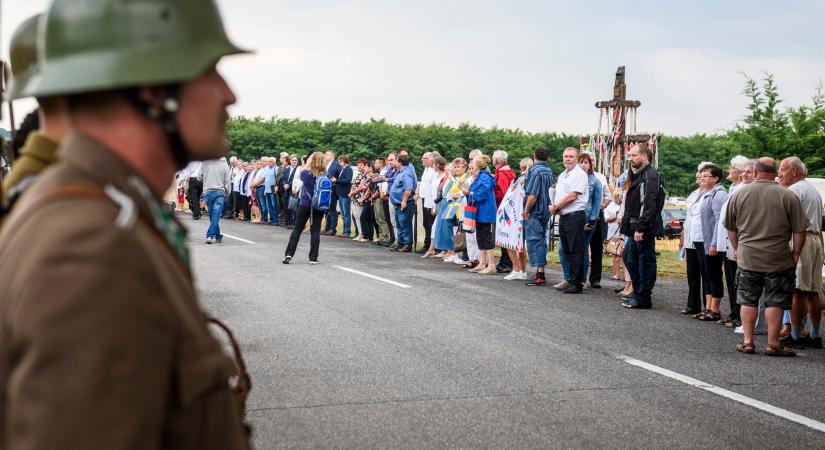 Csak a magyarok járnak pórul az új szlovák állampolgársági törvénnyel