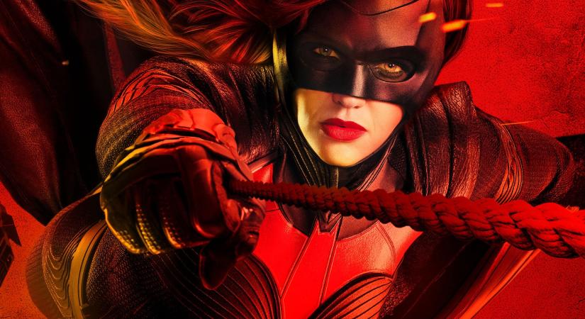 Ruby Rose nem hátrál meg: A Warner visszavágását követően most konkrét e-maileket, üzeneteket osztott meg a Batwoman forgatásán elszenvedett atrocitásokról