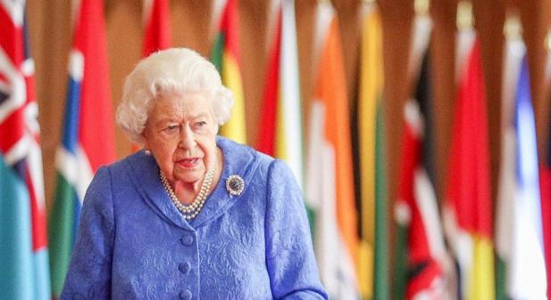 II. Erzsébet királynő mostantól nem csinál szólóban hivatalos programokat